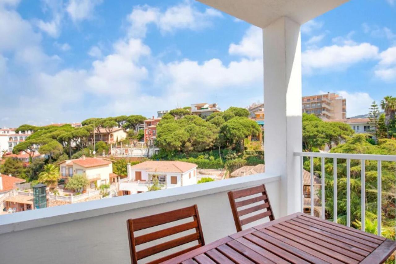 One Bedroom Flat In Fenals Lloret De Mar For 4 People Экстерьер фото