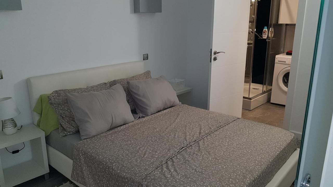 One Bedroom Flat In Fenals Lloret De Mar For 4 People Экстерьер фото